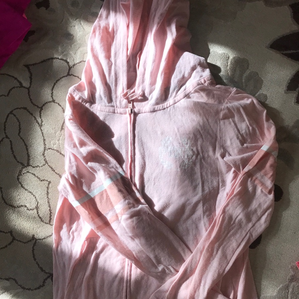 Thin hoodie